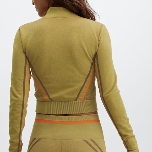 Fabletics Unsized Opal Seamless Half Zip Top in Warm Olive/Multi - Picture 8 of 12